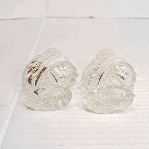 Vintage L.B. Rogers Pressed Glass Salt & Pepper Shakers 3" Collectible Set - Picture 4 of 4
